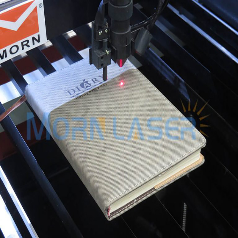 5 vantaggi che puoi ottenere scegliendo la macchina per incisione laser MORNLASER